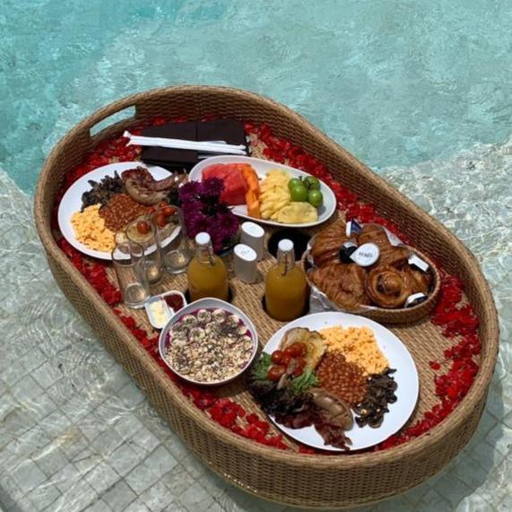 International Menu Floating Breakfast: American Breakfast (NEW!) - Grazie Bali