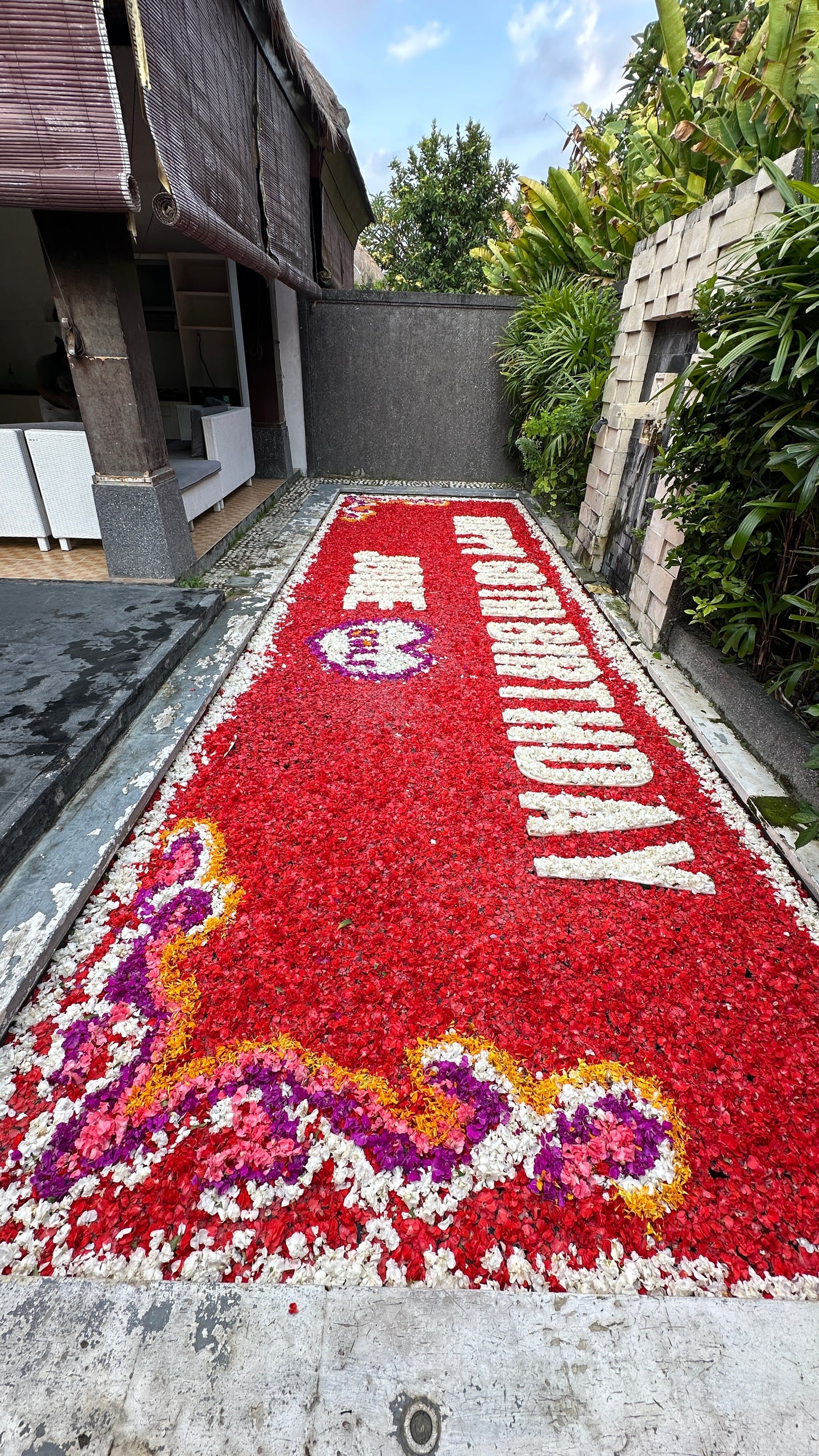 Pool Flower Decoration and Flower Bath in Bali - Grazie Bali