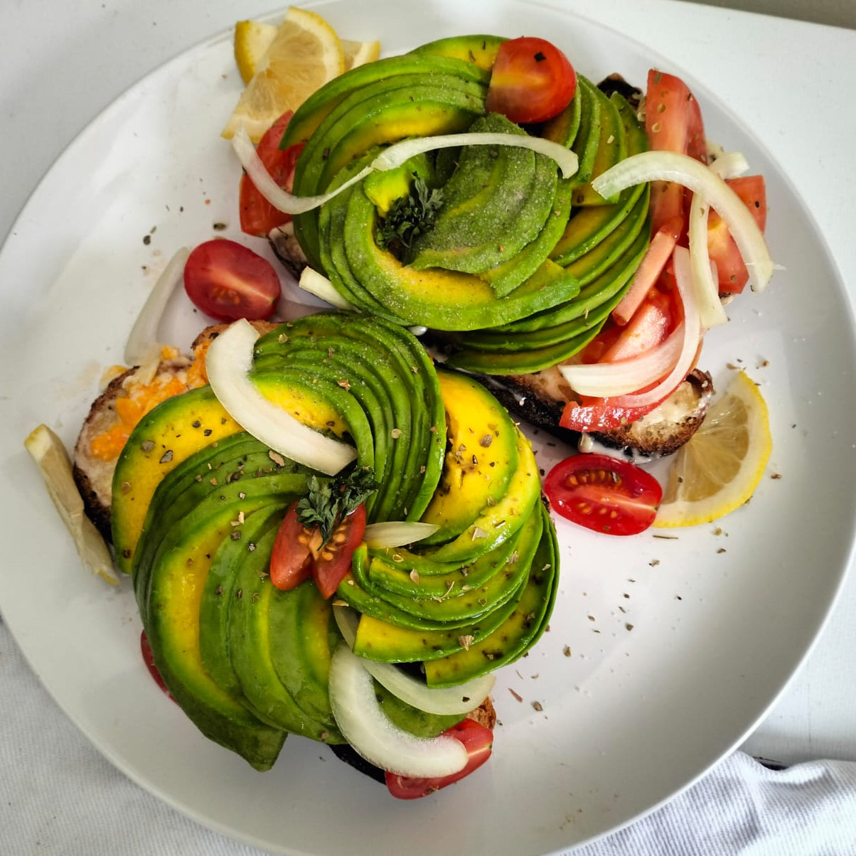 Floating Breakfast: Tropical Avocado Toast - Grazie Bali