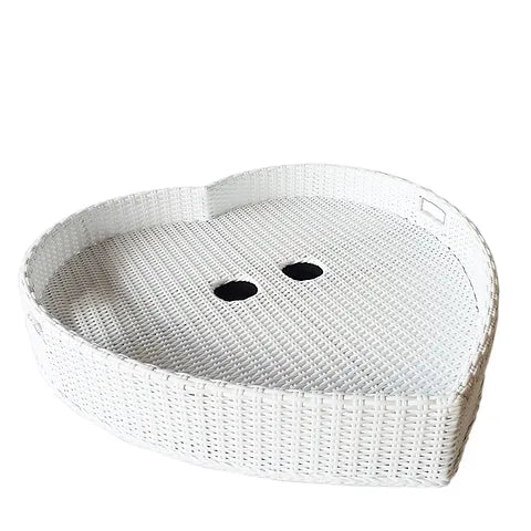 Floating Tray Rental: Rent a Floating Breakfast Basket Tray in Bali