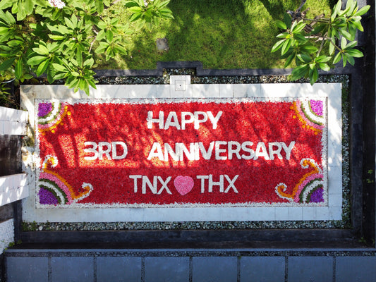 Flower pool in bali for valentines day