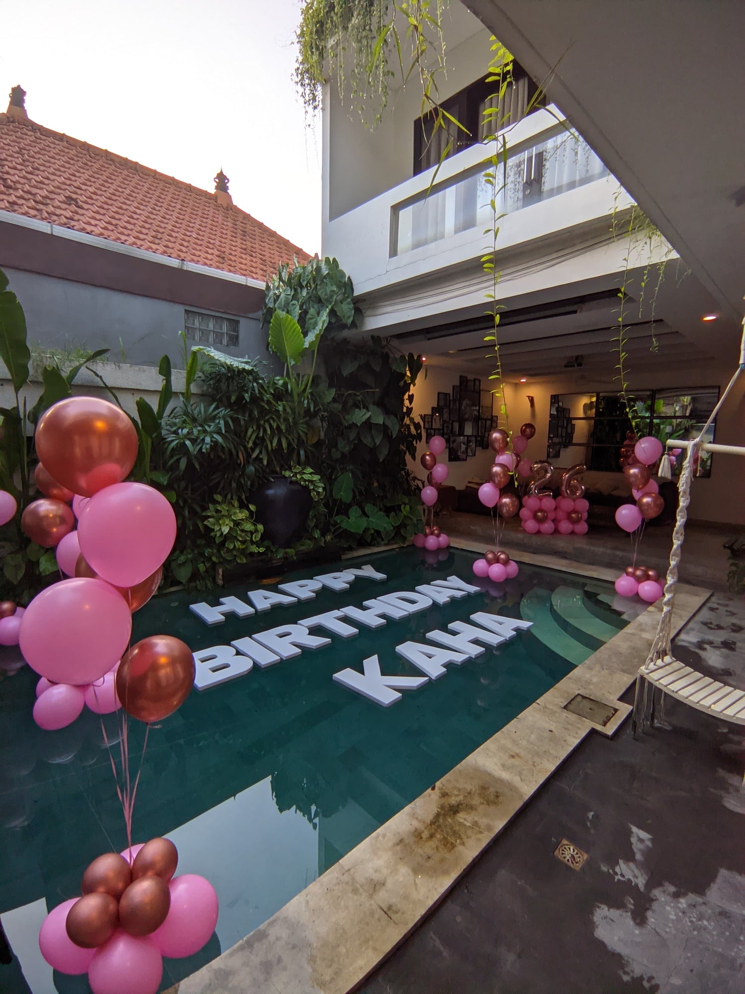 balloon decoration in pool for birthday in Bali villa