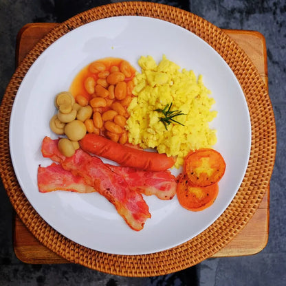 International Menu Floating Breakfast: English Breakfast